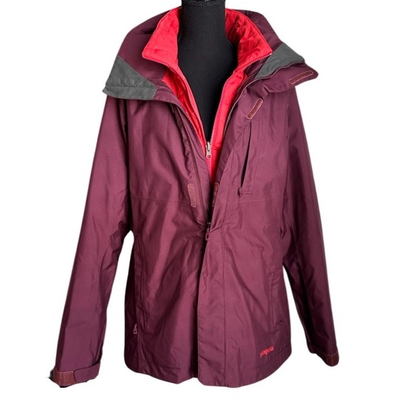 Patagonia Jackets & Blazers - NWOT Patagonia Women's Large3-in-1 Powder TownJacket, Puffer Liner,Ski Pants